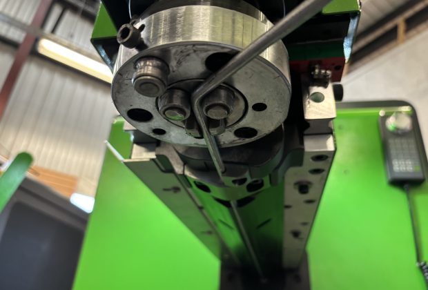 IMG_0980 Pneuform wire bender